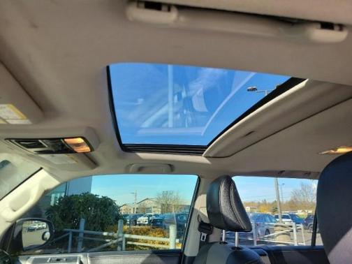 2016 Toyota 4Runner SR5 Premium