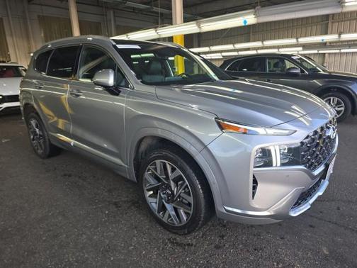 Shimmering Silver 2023 Hyundai SANTA FE Calligraphy