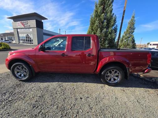 2021 Nissan Frontier SV