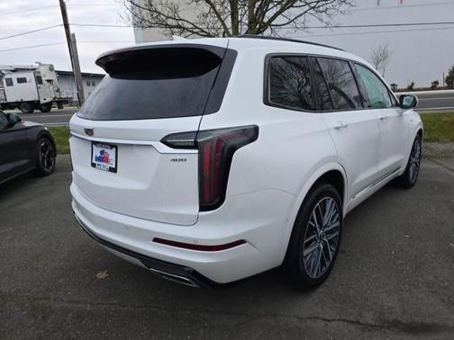 2024 Cadillac XT6 Sport AWD