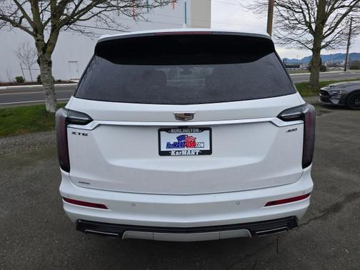 2024 Cadillac XT6 Sport AWD