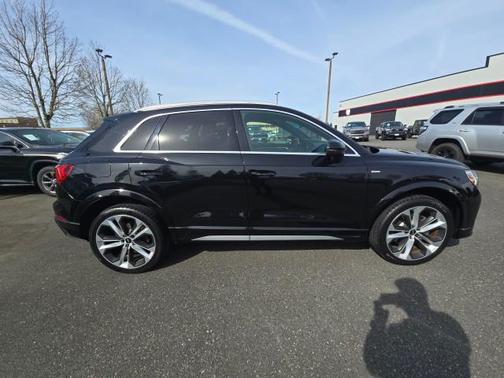 2021 Audi Q3 45 S line Premium Plus