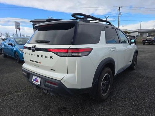 2023 Nissan Pathfinder Rock Creek 4WD