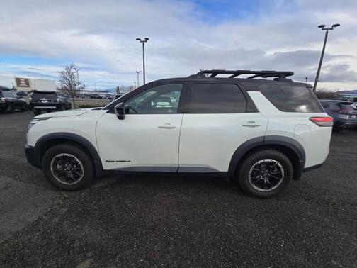 2023 Nissan Pathfinder Rock Creek 4WD