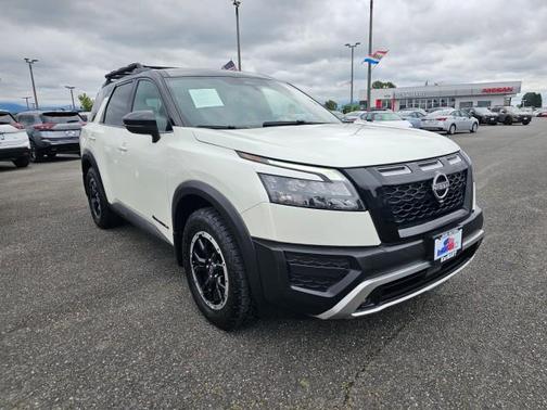 2023 Nissan Pathfinder Rock Creek 4WD