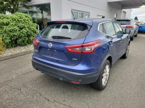 2022 Nissan Rogue Sport S