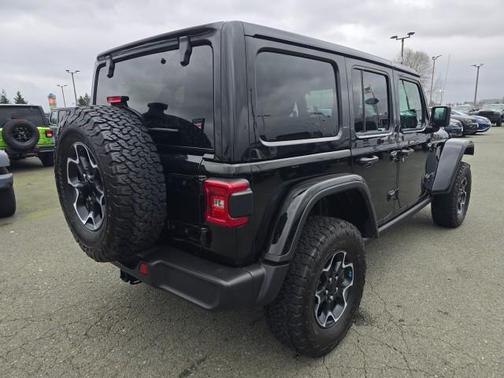Black Clearcoat 2022 Jeep Wrangler Unlimited 4xe Rubicon