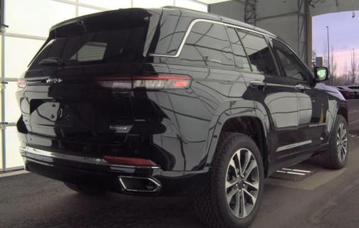 Midnight Sky 2023 Jeep Grand Cherokee 4xe Overland
