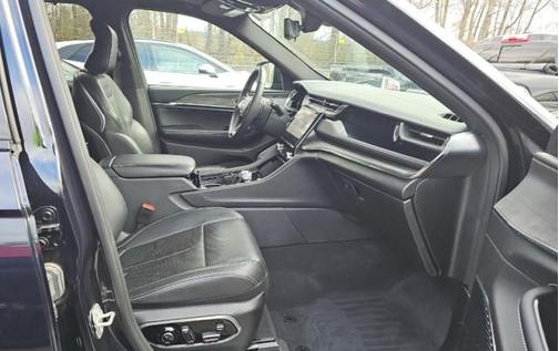 Midnight Sky 2023 Jeep Grand Cherokee 4xe Overland