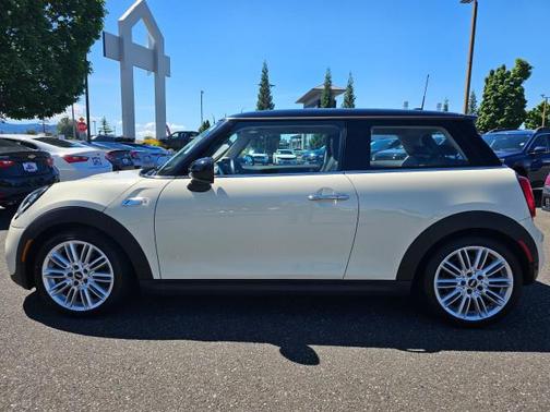 Pepper White 2019 MINI Hardtop Cooper S