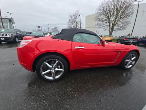 2008 Saturn Sky Red Line