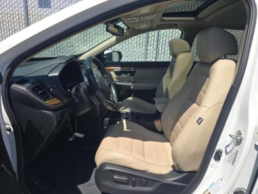 Platinum White Pearl 2020 Honda CR-V Hybrid EX-L
