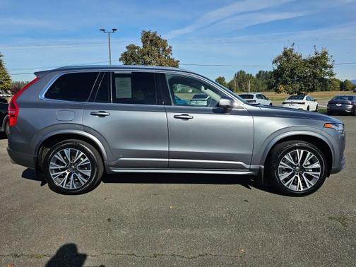 Osmium Grey Metallic 2020 Volvo XC90 T5 Momentum