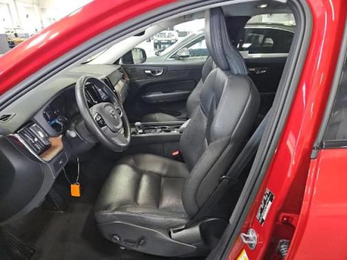 Fusion Red Metallic 2023 Volvo XC60 B5 Plus Dark Theme