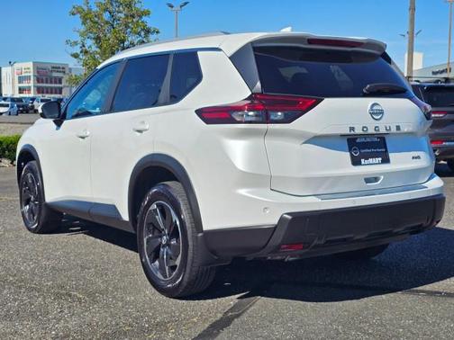 EVEREST WH 2025 Nissan Rogue SV