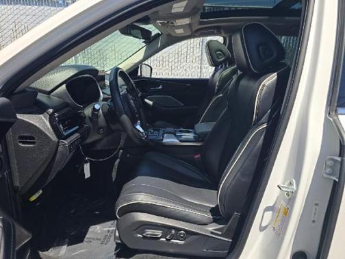 Platinum White Pearl 2023 Acura MDX Advance Package