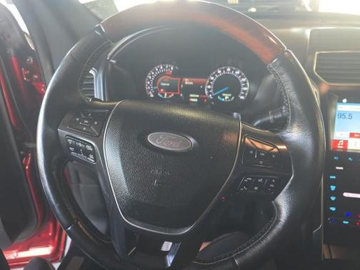 2019 Ford Explorer Platinum