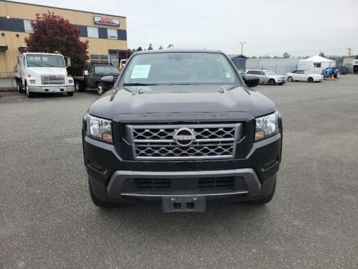 Super Black 2022 Nissan Frontier SV