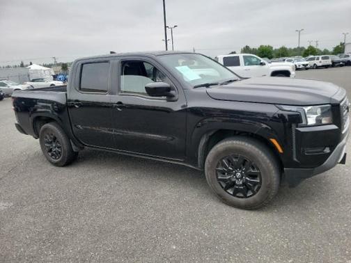 Super Black 2022 Nissan Frontier SV