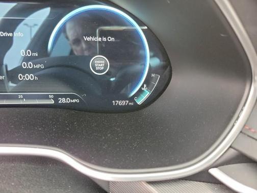 2023 Genesis G80 2.5T RWD