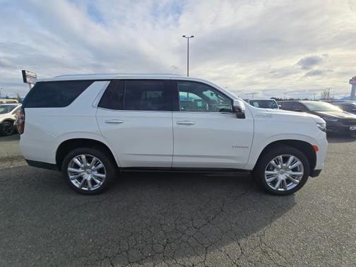 2021 Chevrolet Tahoe 4WD High Country