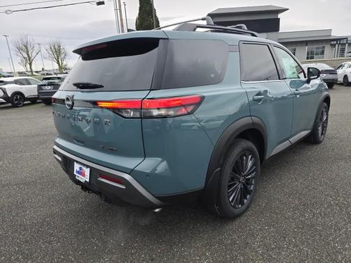 Baltic Teal 2026 Nissan Pathfinder SL