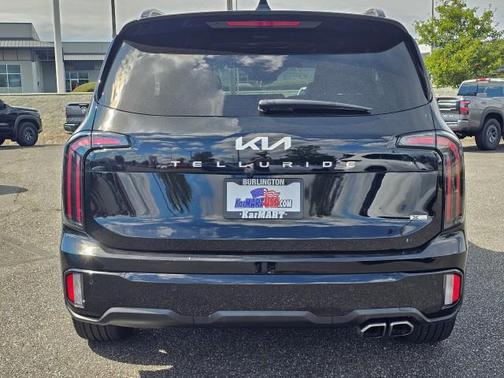 Ebony Black 2024 Kia Telluride SX Prestige