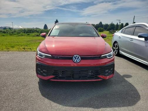 Kings Red Metallic 2025 Volkswagen Golf GTI 2.0T SE DSG