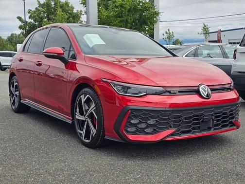 Kings Red Metallic 2025 Volkswagen Golf GTI 2.0T SE DSG