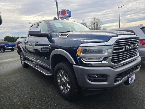 2021 RAM 2500 Laramie Crew Cab 4x4 6'4' Box