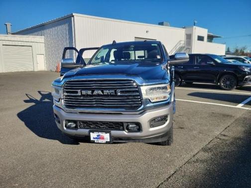 2021 RAM 2500 Laramie Crew Cab 4x4 6'4' Box