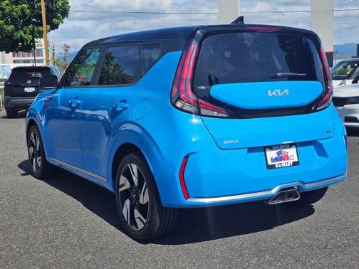 Surf Blue w/Black Roof 2024 Kia Soul GT-Line