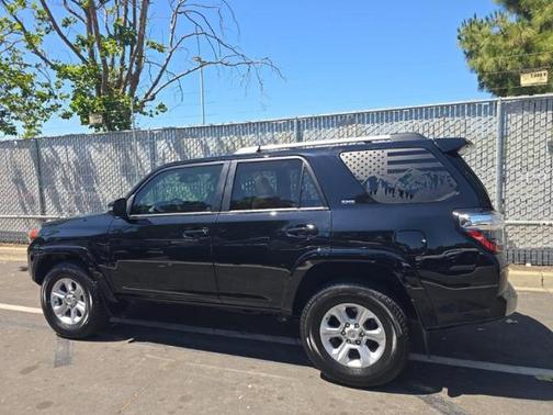 Midnight Black Metallic 2021 Toyota 4Runner SR5 Premium