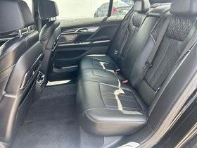 2021 BMW 740 i