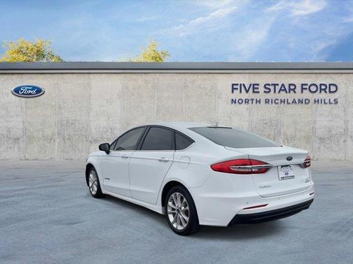 2019 Ford Fusion Hybrid SE