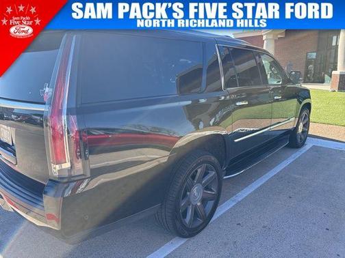 2020 Cadillac Escalade ESV Luxury