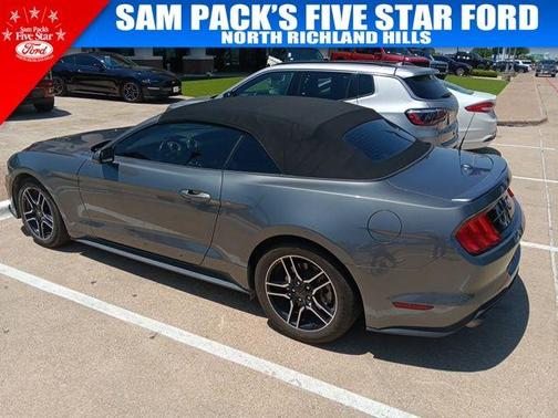 2022 Ford Mustang EcoBoost Premium