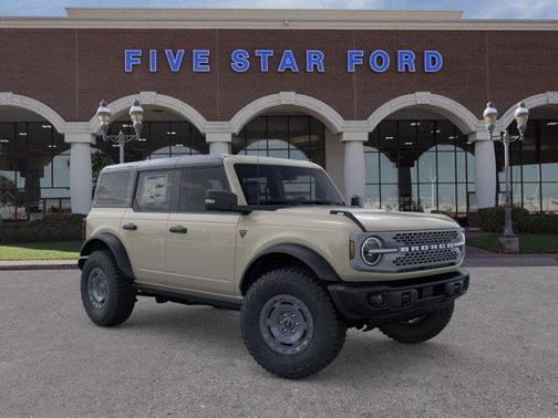 Desert Sand 2025 Ford Bronco Badlands SUV