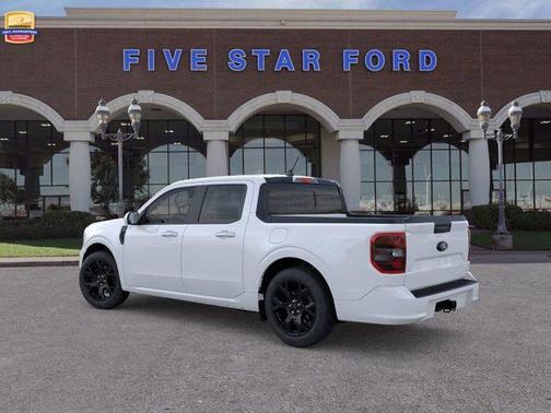 2025 Ford Maverick Lobo Standard