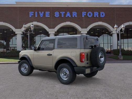 2025 Ford Bronco Base