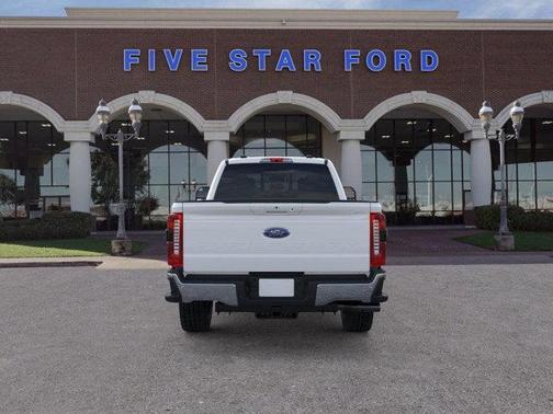 2025 Ford F-350 Lariat Super Duty