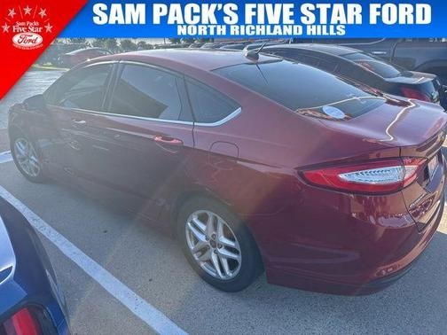 Ruby Red Metallic Tinted Clearcoat 2016 Ford Fusion SE