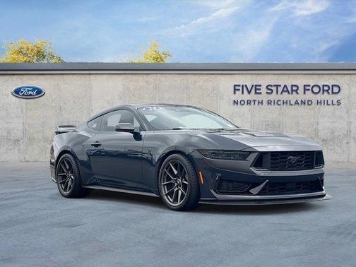 2024 Ford Mustang Dark Horse