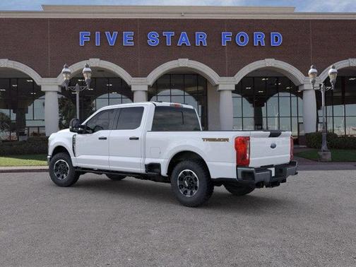 2025 Ford F-250 XLT