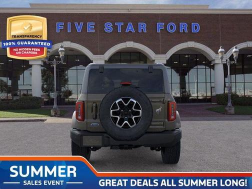 2025 Ford Bronco Outer Banks