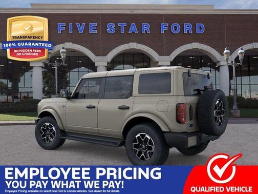 Desert Sand 2026 Ford Bronco Outer Banks