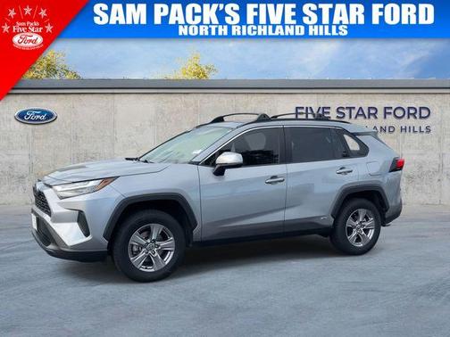 2022 Toyota RAV4 Hybrid XLE