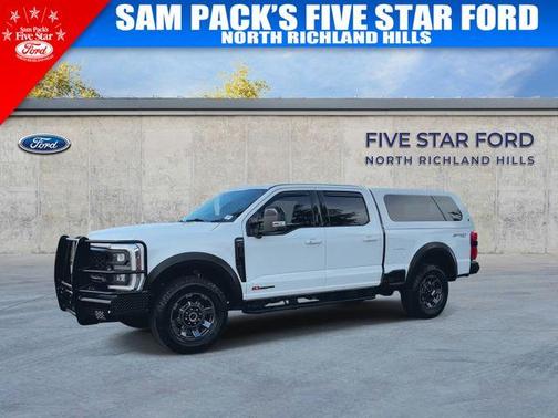 Oxford White 2024 Ford F-250 Lariat