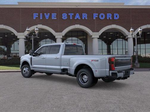2026 Ford F-350 Platinum