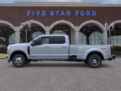 2026 Ford F-350 Platinum